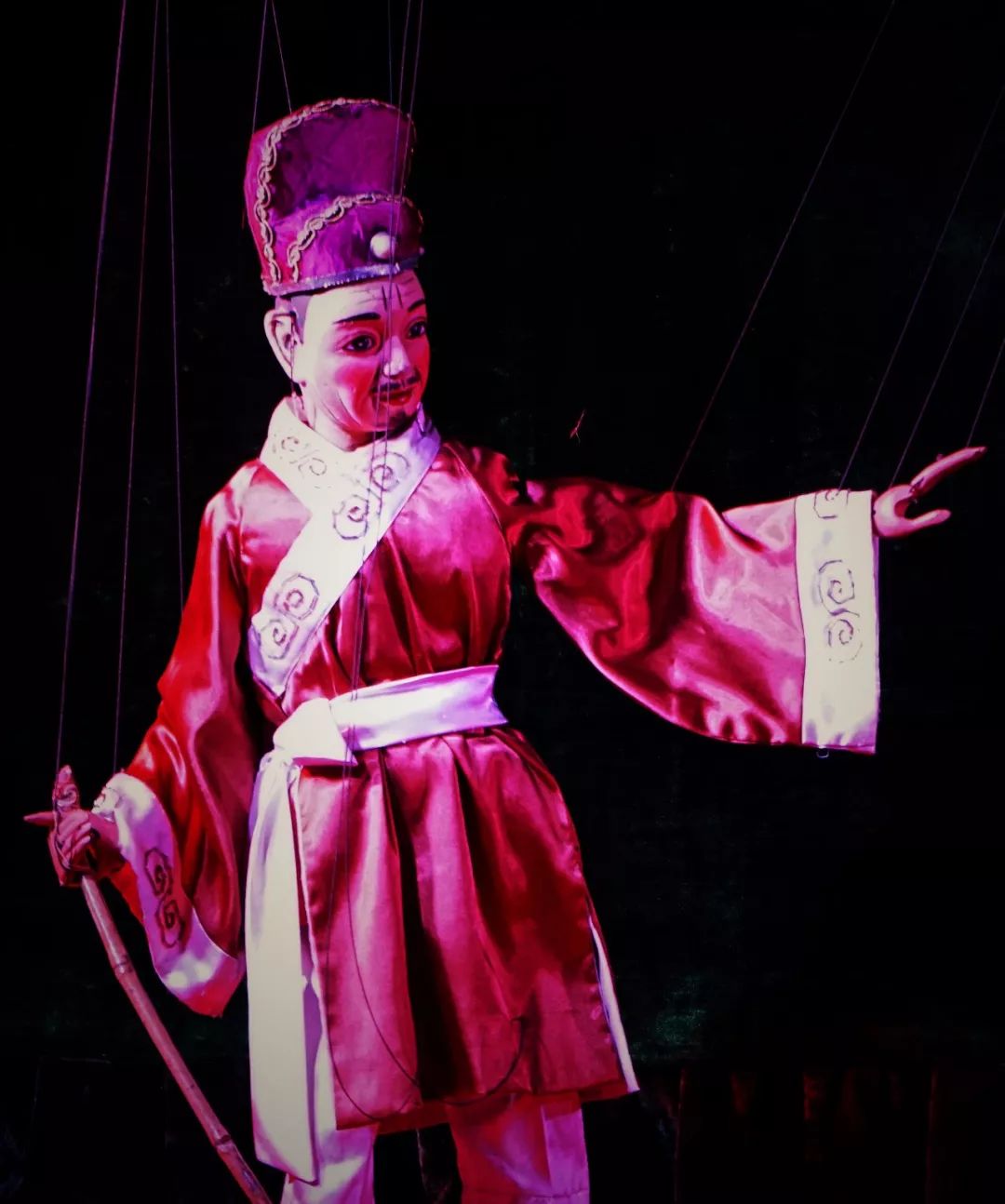 提线木偶完整版(提线木偶完整版原视频)