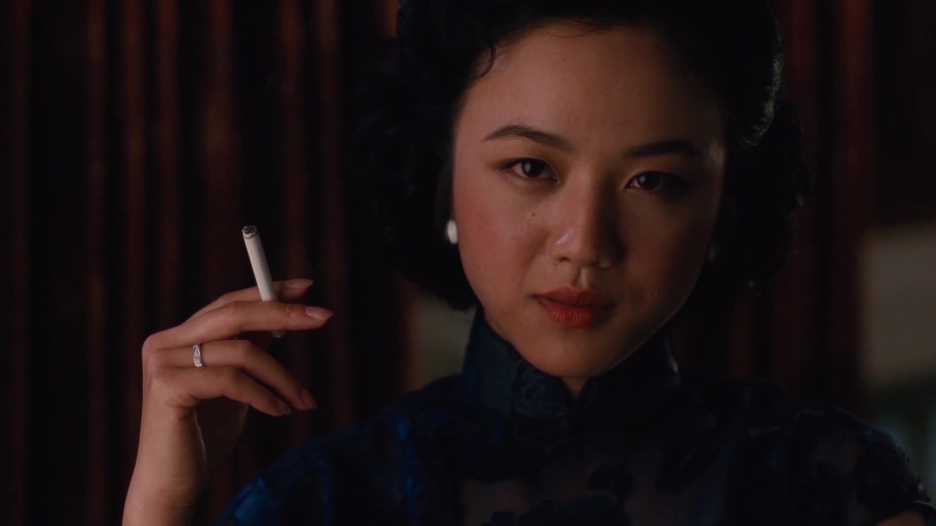 色戒电影完整版本在线观看(色戒电影完整版本在线观看免费)