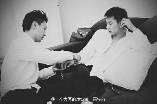 逆袭之爱上情敌电视剧(逆袭之爱情故事电视剧免费观看)