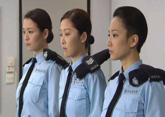 女警爱作战(女特警电视剧全集播放)