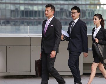 四个女仔三个bar电视剧(四个女仔三个bar电视剧粤语免费)
