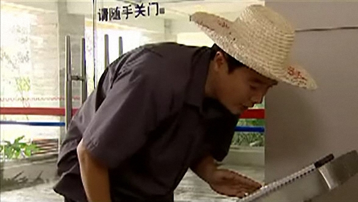 电视剧失踪女人(电视剧失踪女人红线女内涵)