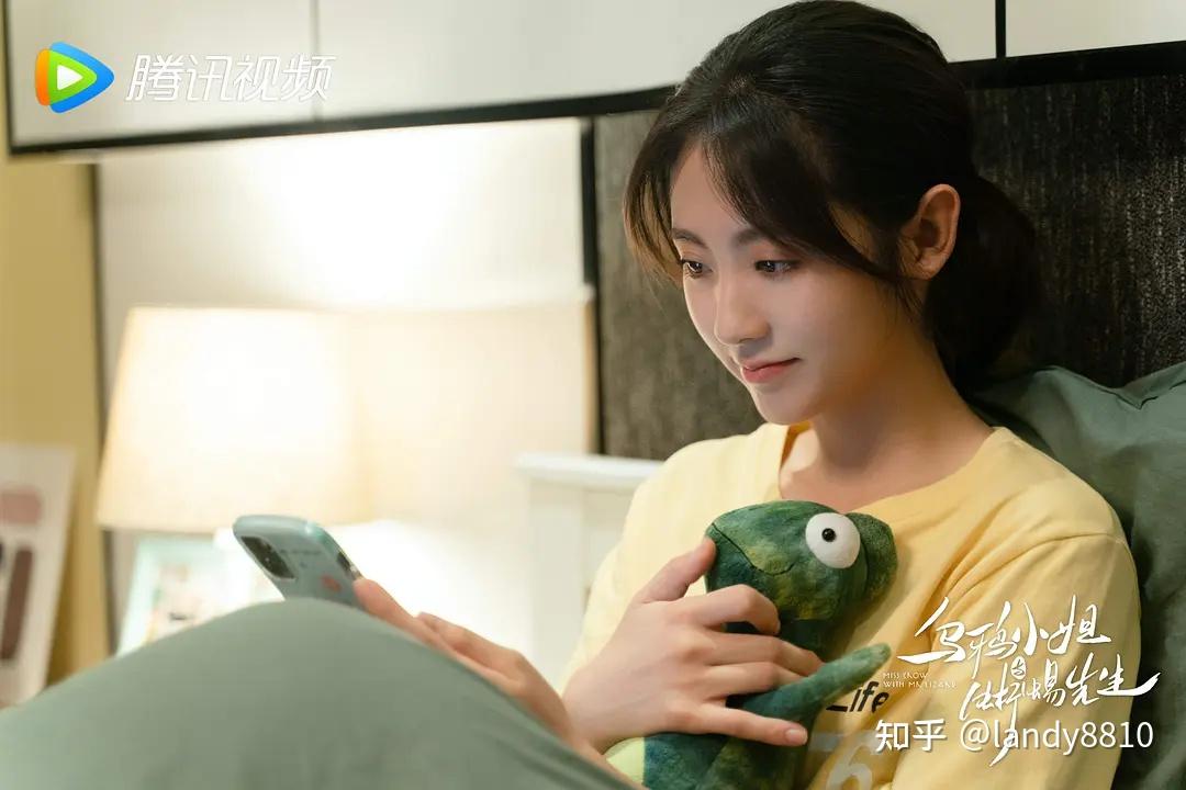 蜥蜴先生和乌鸦小姐电视剧免费观看(蜥蜴先生和乌鸦小姐电视剧免费星辰)