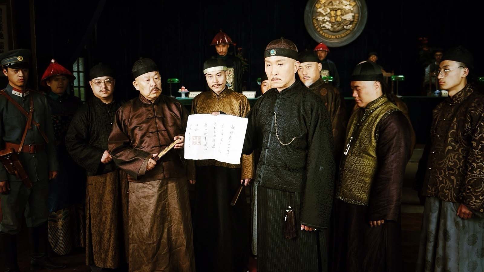 十月围城电视剧在线观看(十月围城电视剧完整版免费)