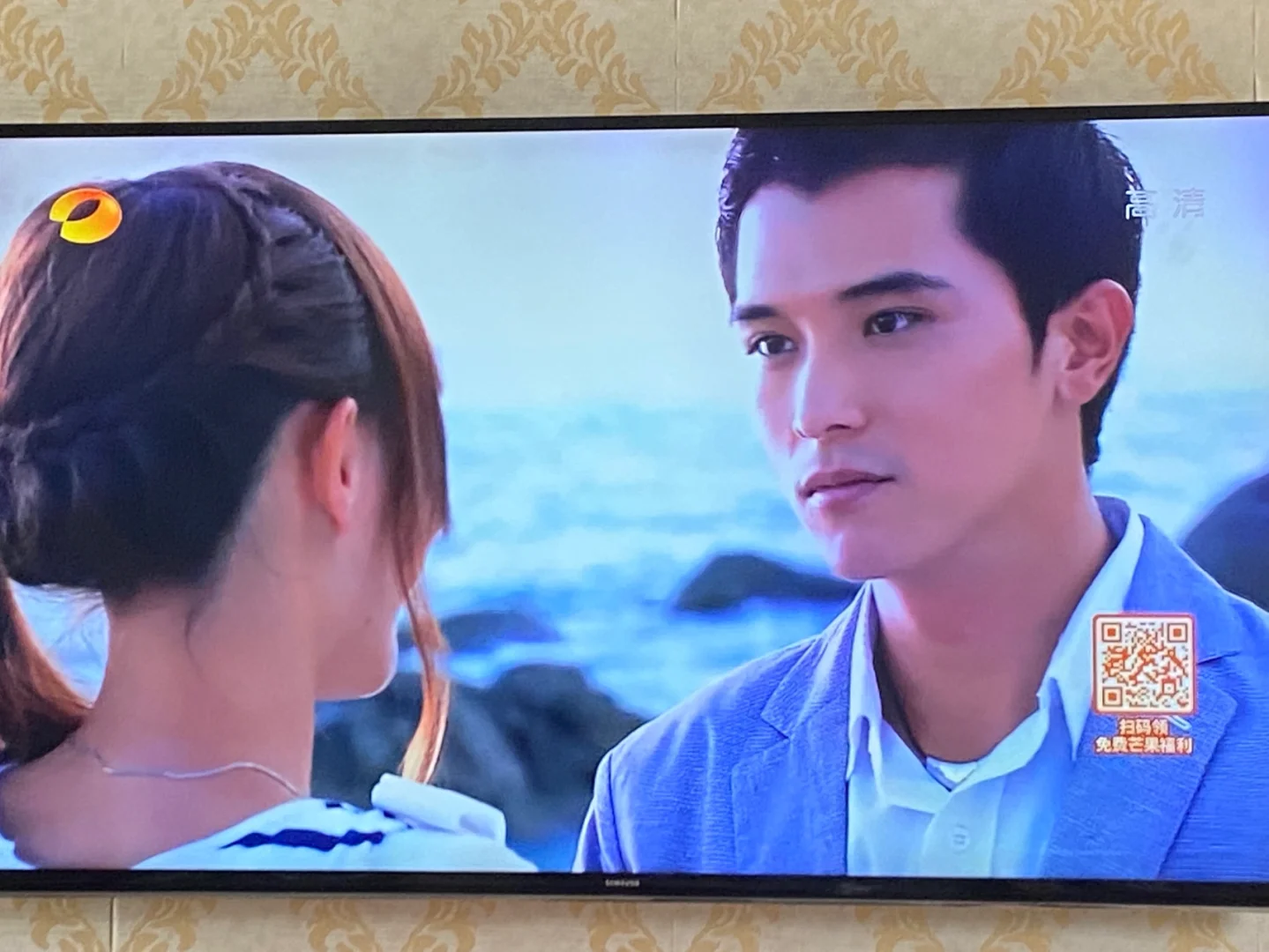 爱情睡醒了首映礼完整版(爱情睡醒了的主要演员是谁)