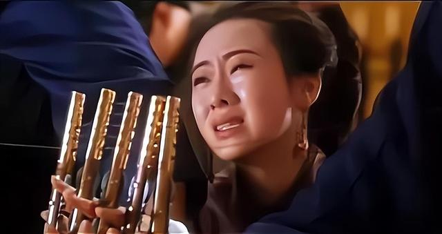 杨乃武与小白菜电影(杨乃武与小白菜电视剧1990在线播放)