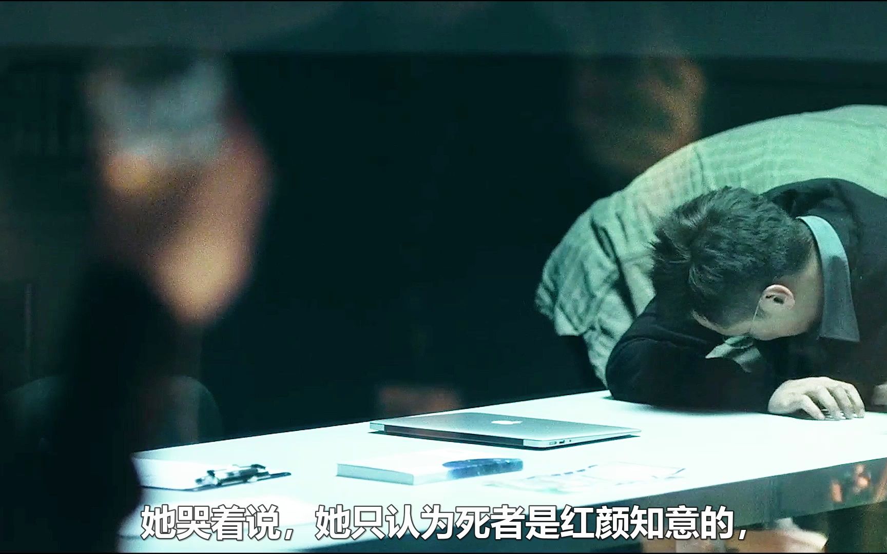 作家的谎言完整版在线观看视频(作家的谎言 在线视频)