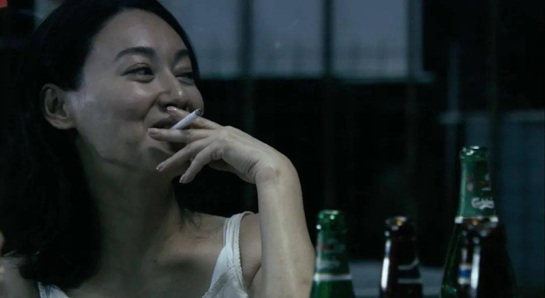 妈妈的职业电影(妈妈的职业电影第一部讲的是什么)