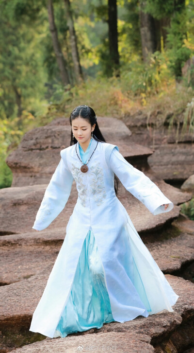 招摇电视剧免费观看(招摇电视剧免费观看全集完整版)