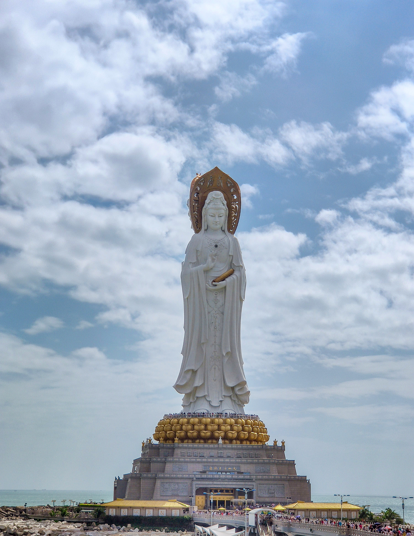 观音山在线观看(观音山完整版观看)