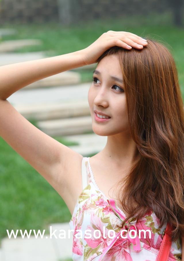 赶尸艳谈在线观看(女道士赶僵尸电影)